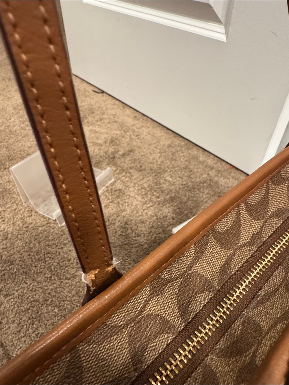 Coach Brown Signature Canvas city tote bag with hangtag - Picture 5 of 11